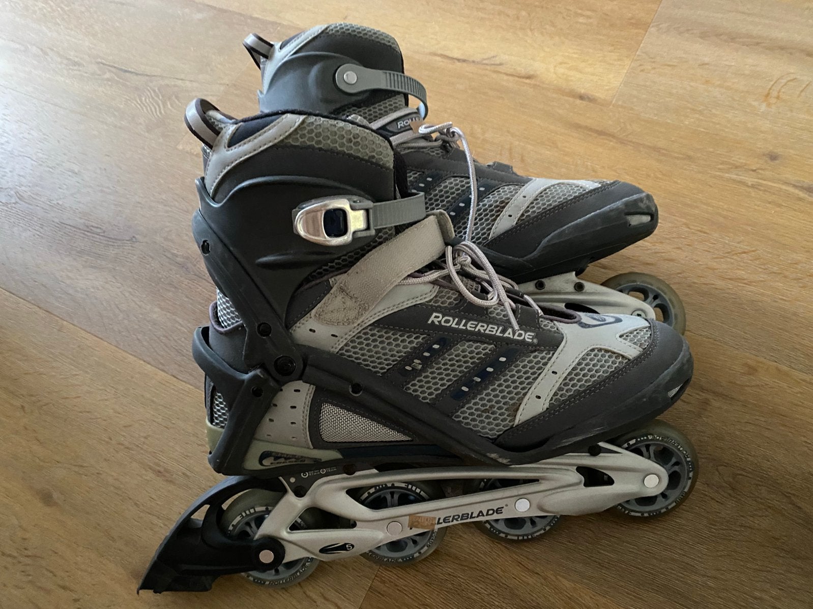 Skates maat 44.5, Sport en Fitness, Skeelers, Ophalen, Zo goed als nieuw