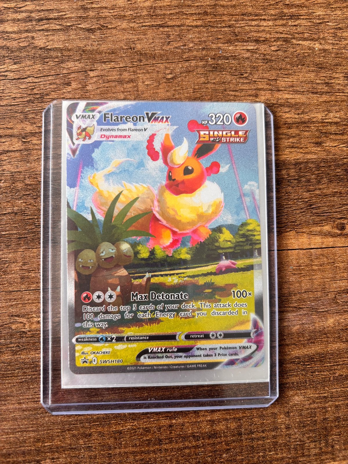 Flareon Vmax SWSH180, Ophalen of Verzenden, Zo goed als nieuw