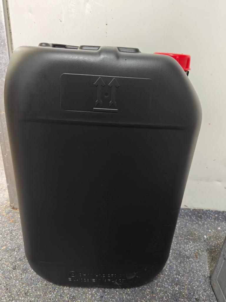 Zwarte jerrycan met rode dop 25 Liter, Ophalen