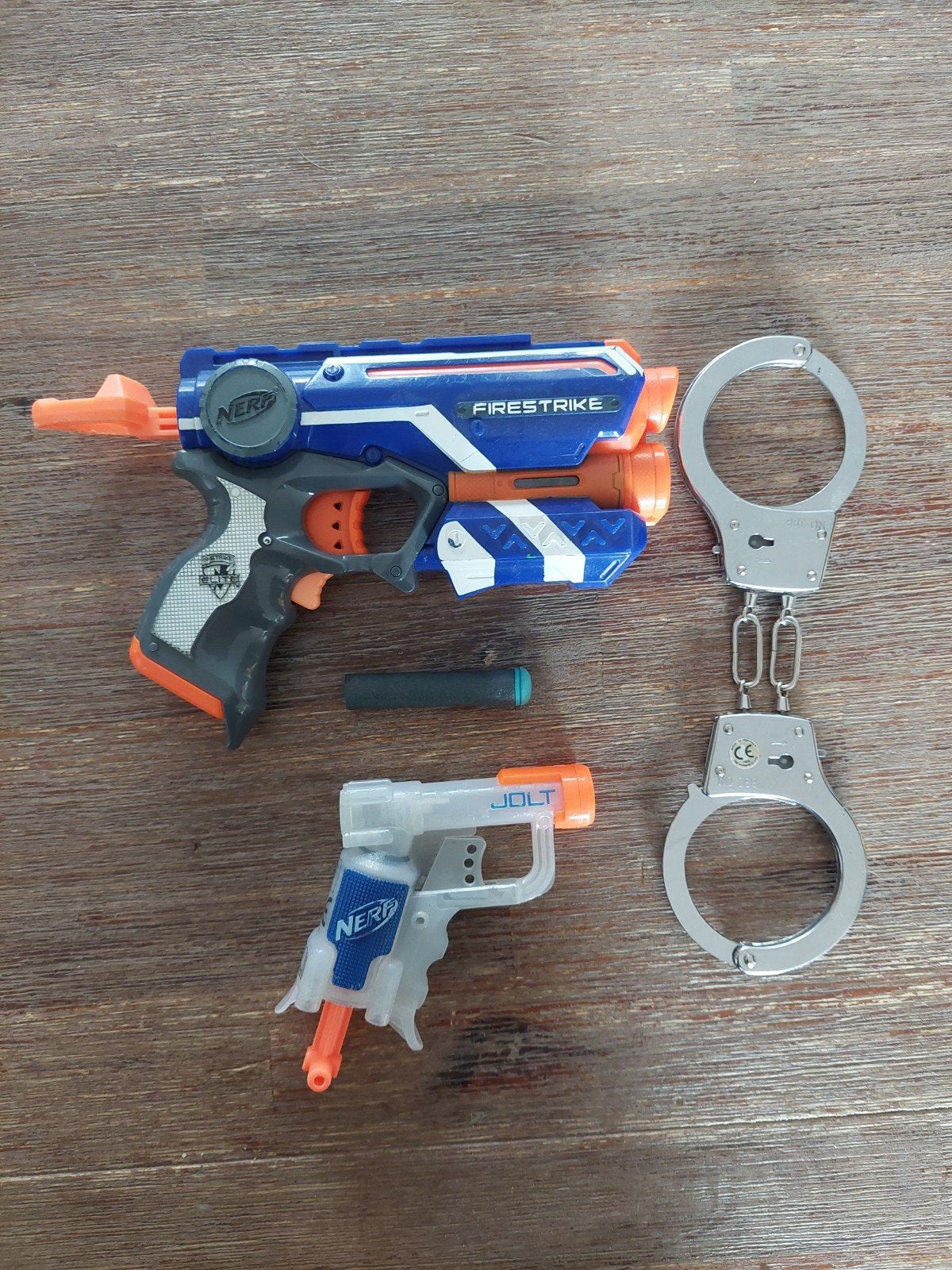 Nerf Firestrike & Jolt Blasters met Handboeien, Ophalen of Verzenden, Gebruikt, Jongen of Meisje
