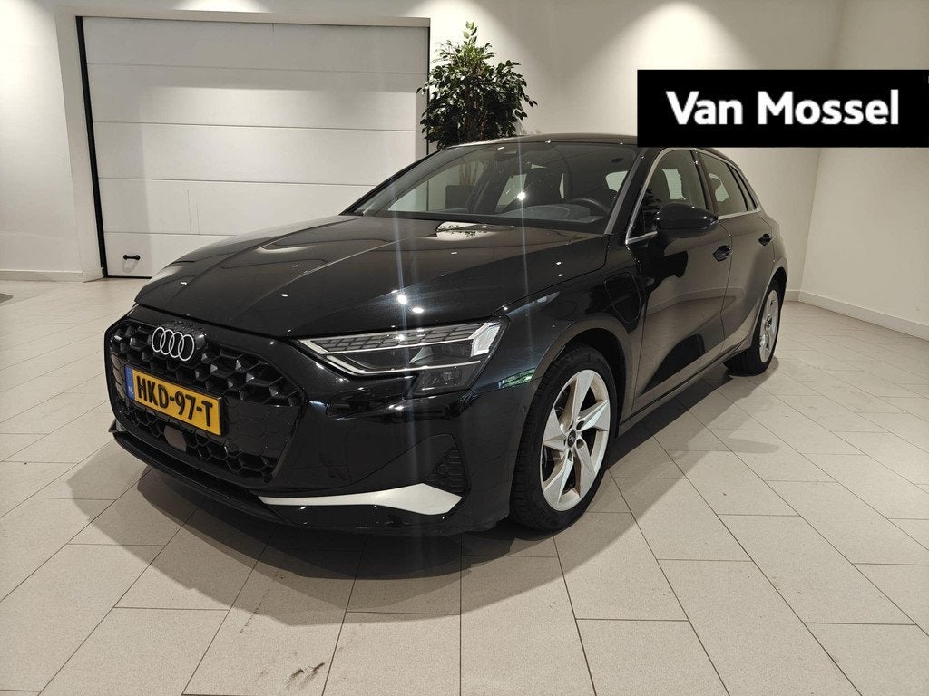 Audi A3 Sportback 40 TFSI e Advanced edition 204 PK | Automa, Auto's, Audi, 12 maanden, Stof, 1498 cc, 4 cilinders
