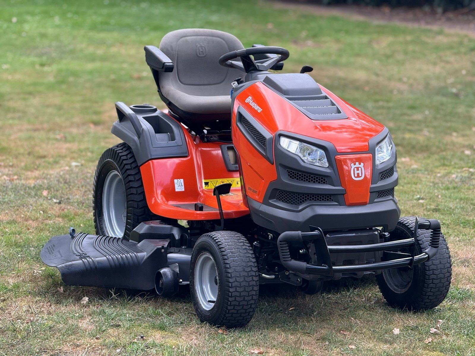 Husqvarna GTH 264T Zitmaaier - Krachtig en Comfortabel, Ophalen, Cirkelmaaier, Gebruikt, Mulchfunctie