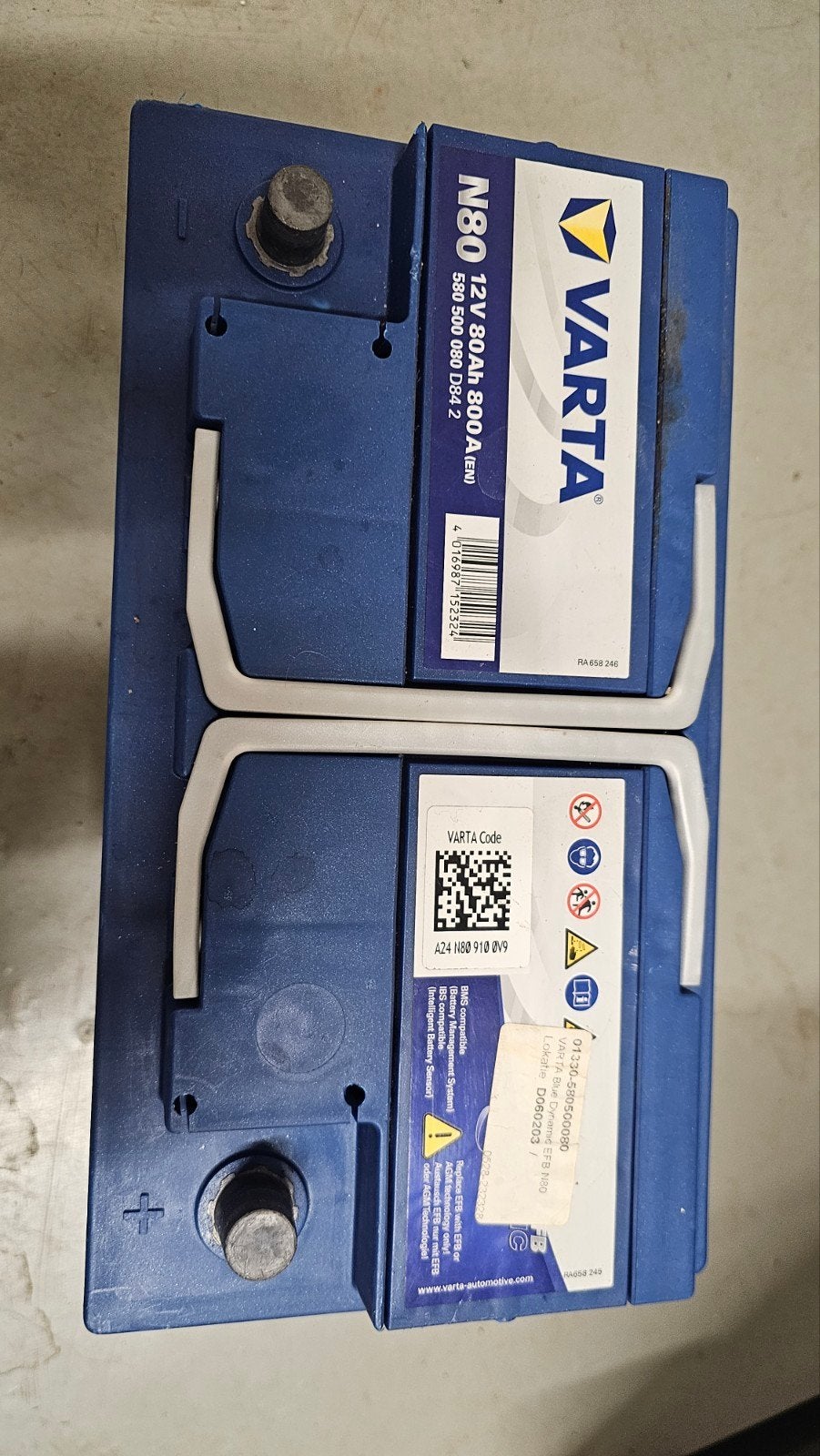 VARTA N80 12V 80Ah 800A Startaccu - Bijna nieuw, Auto-onderdelen, Accu's en Toebehoren, Ophalen, Nieuw