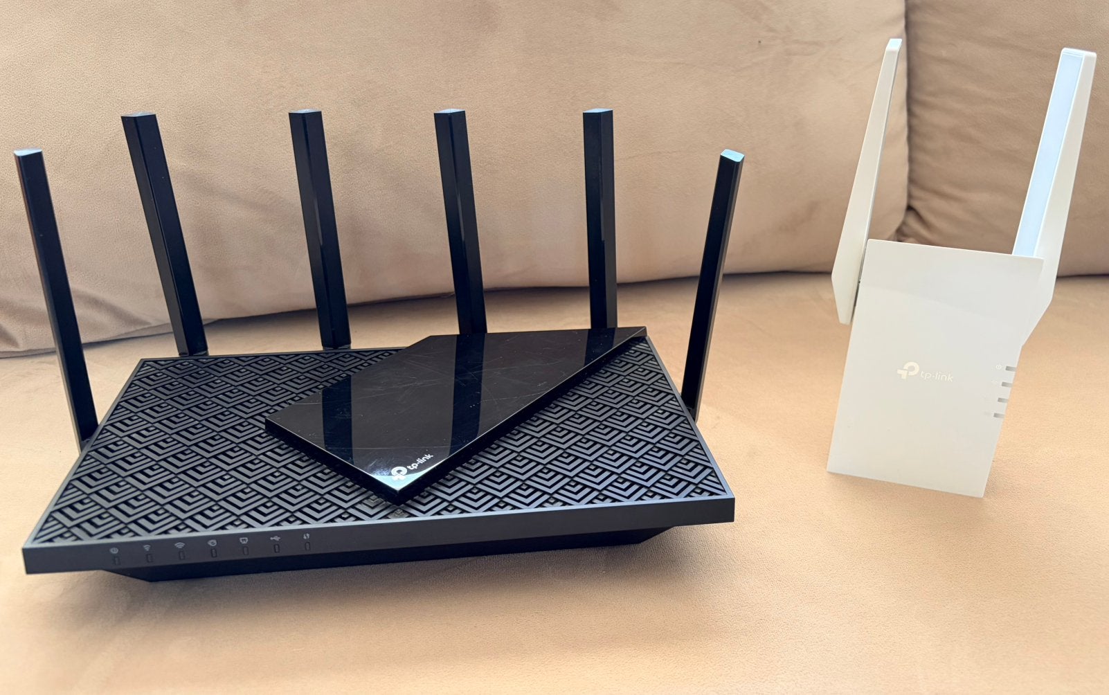 TP LINK ARCHER AX73 5400Mbps router & RE705 WiFi Extender, Ophalen of Verzenden, Zo goed als nieuw, Router