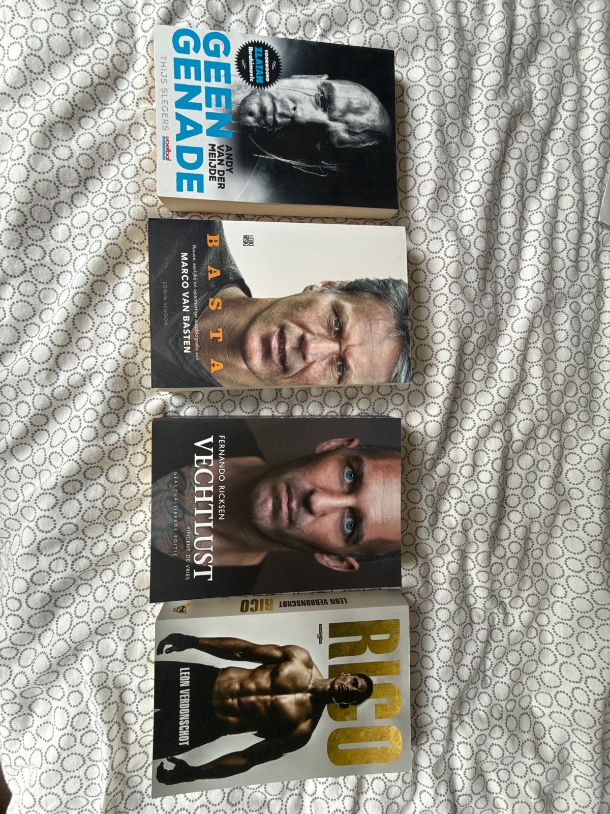Sportbiografieën: Rico, Fernando Ricksen, Marco van Basten,, Ophalen of Verzenden, Gelezen, Sport
