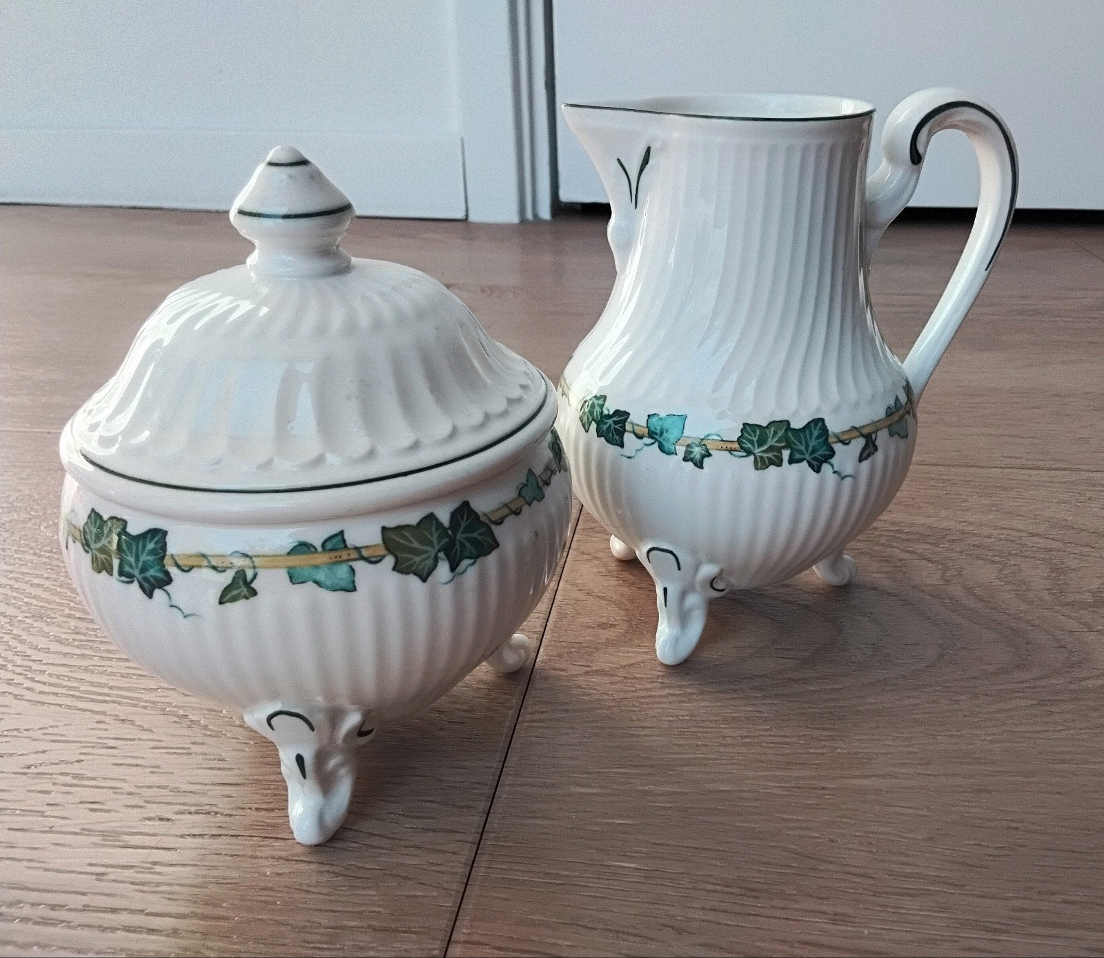 Vintage suikerpot en melkkannetje Villeroy&Boch, Green Park, Overige typen, Ophalen of Verzenden, Zo goed als nieuw, Overige stijlen