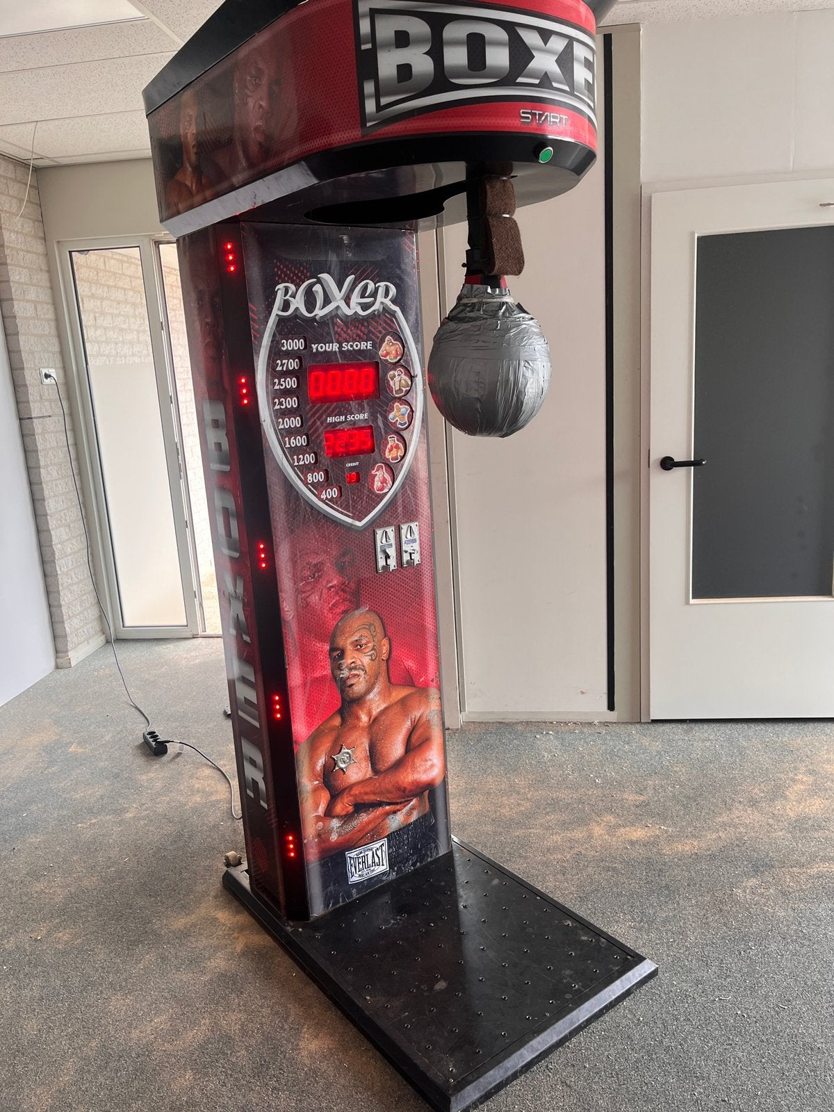 Boksbal automaat, Ophalen, Gebruikt, Overige
