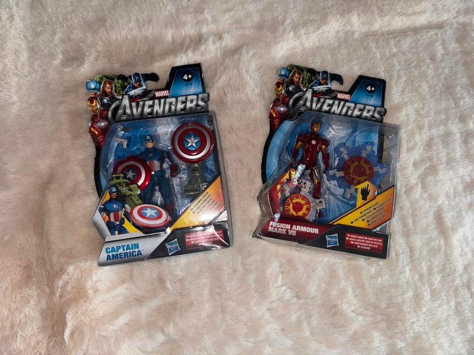 2 x Marvel avengers movie series nieuw, Ophalen of Verzenden, Zo goed als nieuw