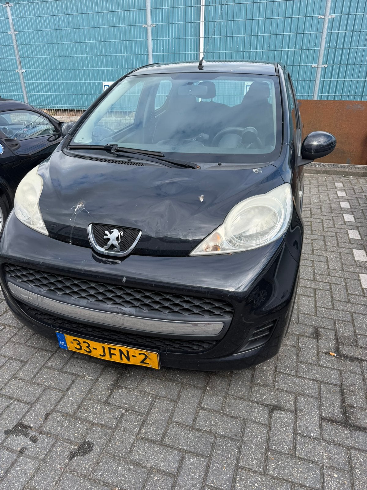 Peugeot 107 1.0 12V 5DR 2009 Zwart, Auto's, Peugeot, Voorwielaandrijving, 4 stoelen, Origineel Nederlands, Handgeschakeld