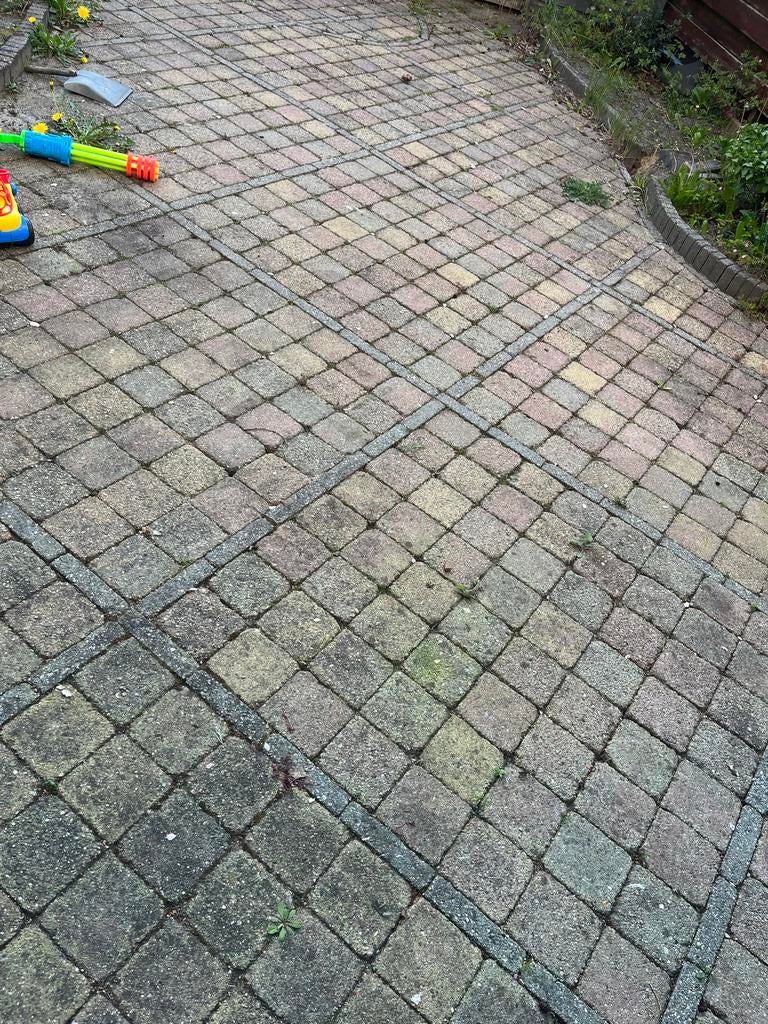 Gratis af te halen: ca. 40m2 gebruikte stenen, Tuin en Terras, Tegels en Klinkers, Ophalen, Gebruikt, Klinkers, 10 m² of meer