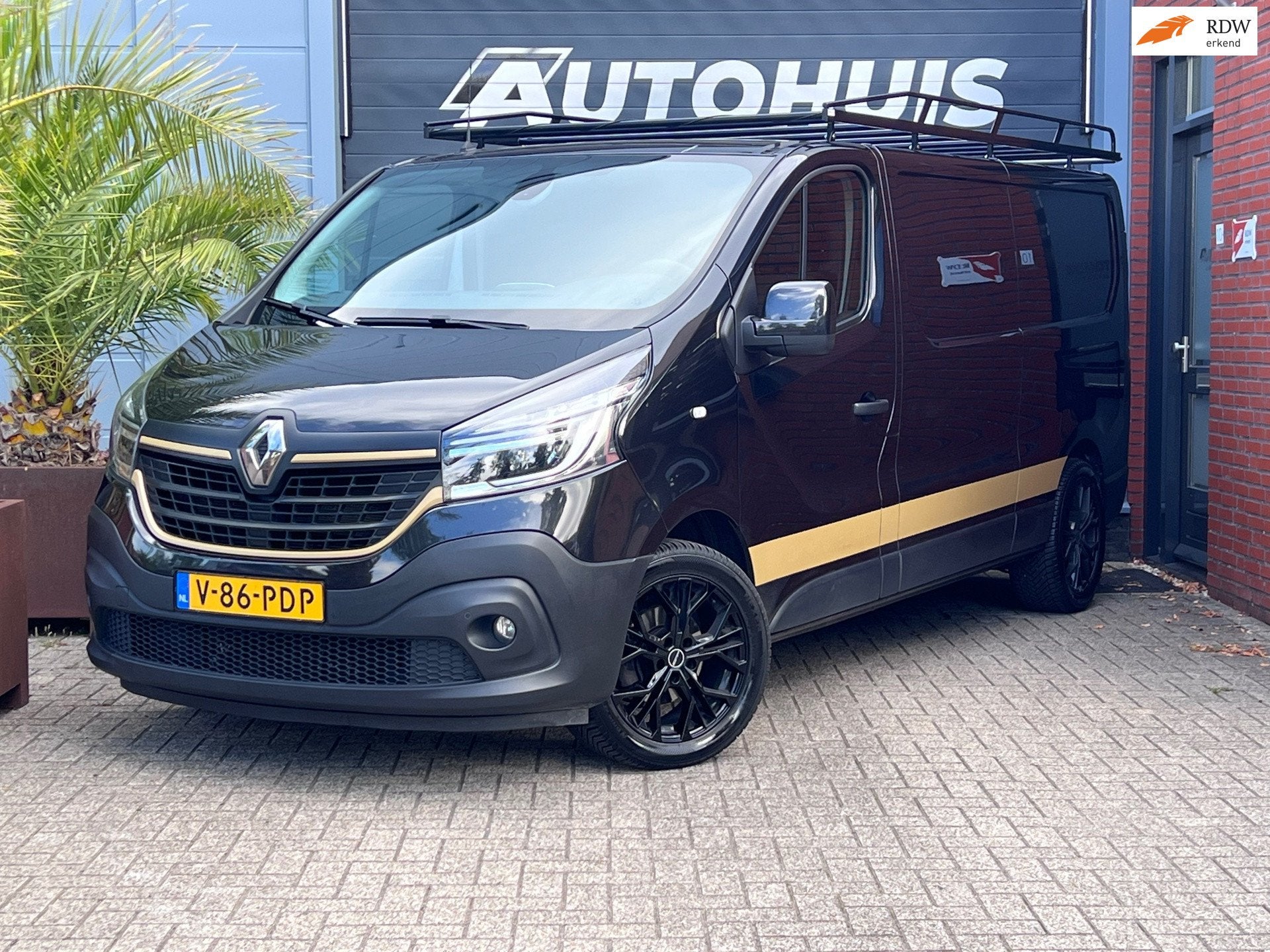 Renault TRAFIC 2.0 dCi 120 T29 L2H1 Stoelverwarming/ Camera/, Stof, Gebruikt, 2000 kg, Renault