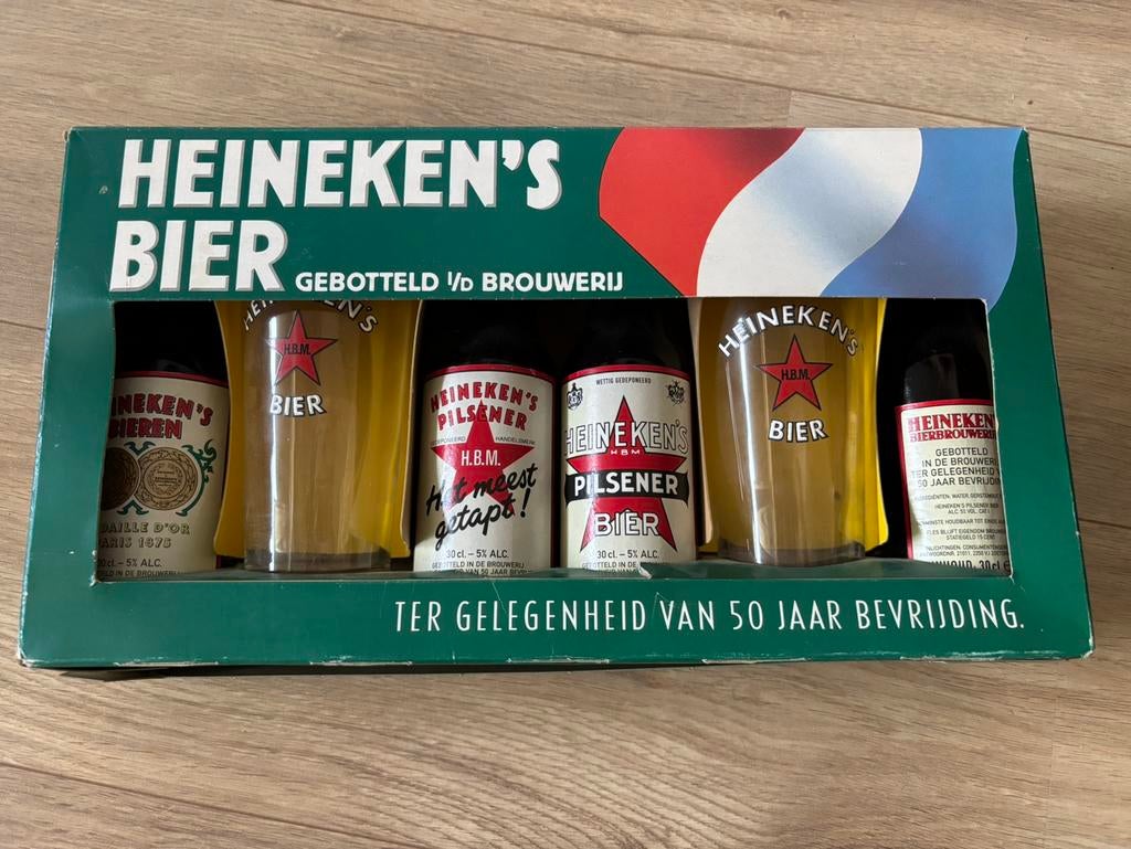 Heineken flesjes en glazen 50 jaar bevrijding, Verzamelen, Biermerken, Ophalen of Verzenden, Zo goed als nieuw, Flesje(s), Heineken