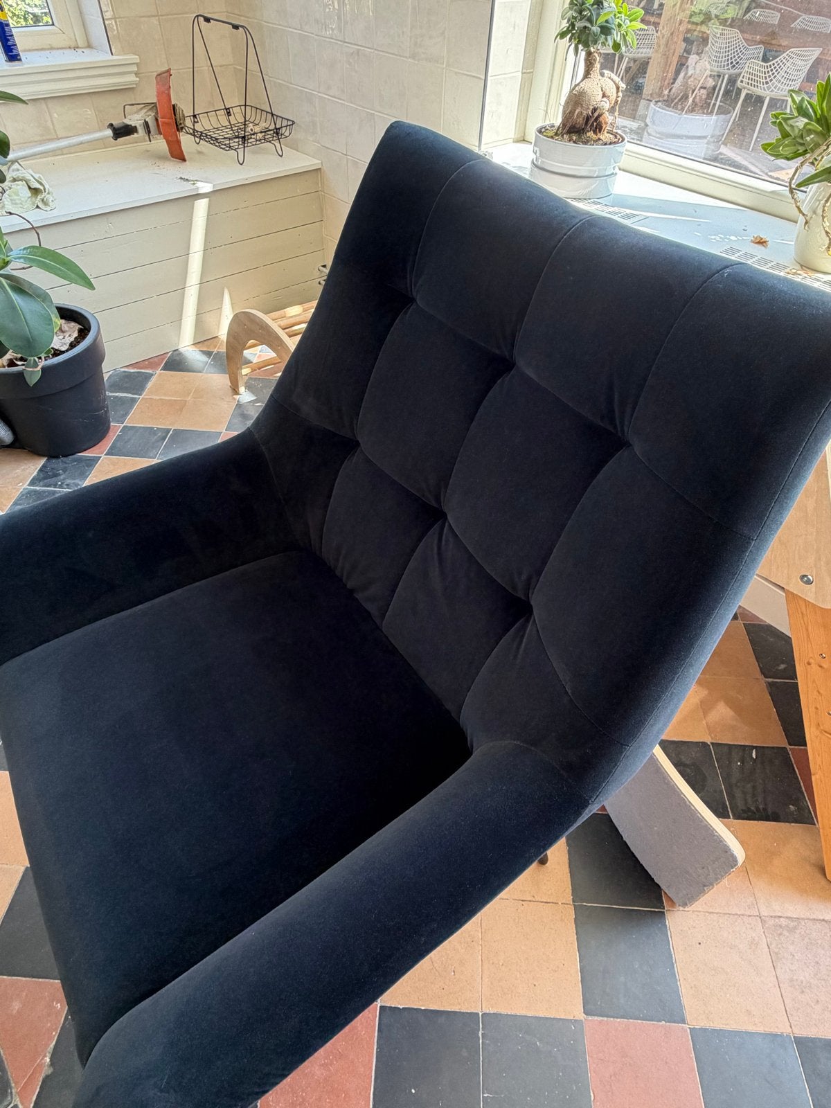 Riverdale zwarte velvet/fluwelen fauteuil - perfecte staat, Huis en Inrichting, Fauteuils, Ophalen, Zo goed als nieuw, Stof