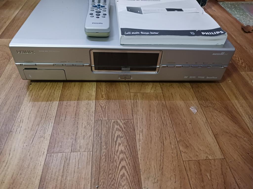 Philips DVDR890 DVD-recorder met afstandsbediening en handle, Audio, Tv en Foto, Dvd-spelers, Gebruikt, Dvd-recorder, Philips