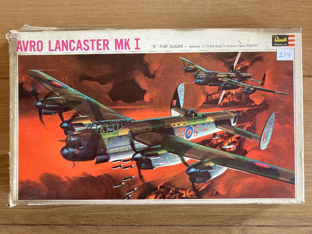 1:72 1/72 Revell Avro Lancaster Mk I "S" for Sugar, Hobby en Vrije tijd, Modelbouw | Vliegtuigen en Helikopters, 1:72 tot 1:144