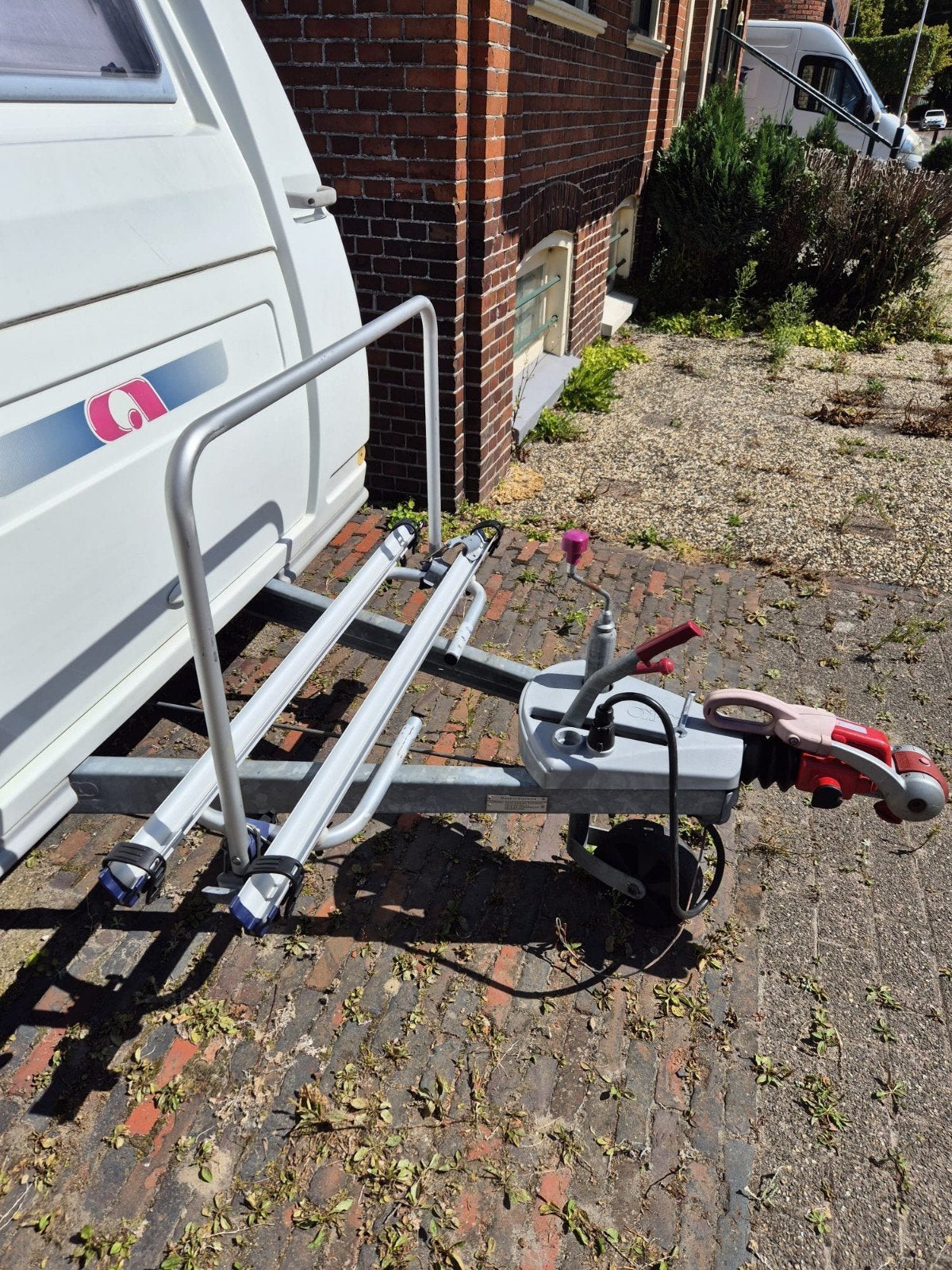 fietsendrager voor op de dissel, Ophalen