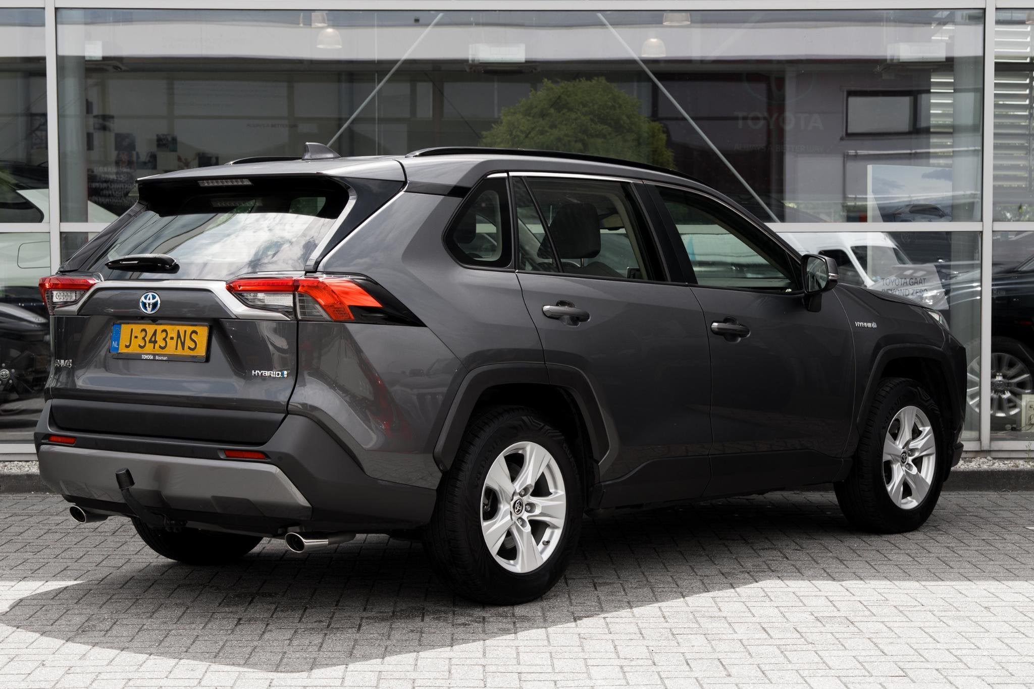 Toyota RAV4 2.5 Hybrid Active, Auto's, Toyota, Stof, Gebruikt, Euro 6, 4 cilinders