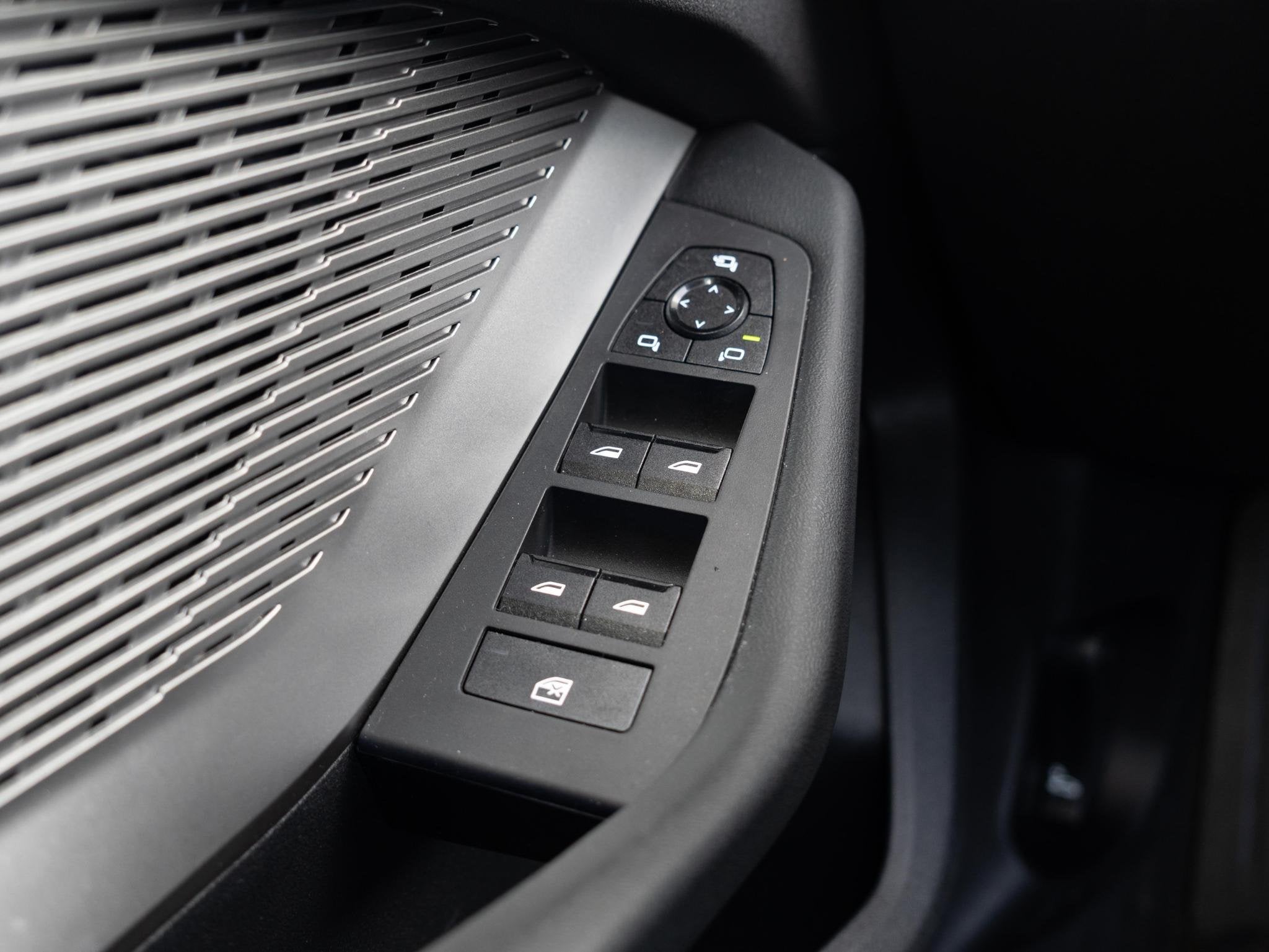Foto 20 van BMW 1 Serie 120 | M Sport Design | Achteruitrijcamera | Stoe