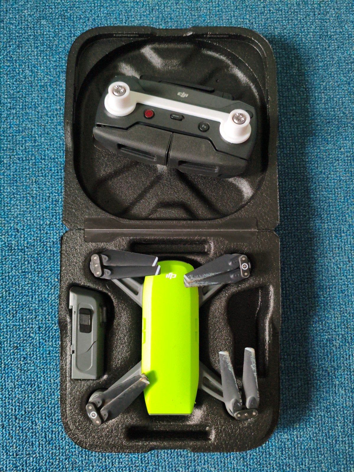 DJI Spark - Defect voor onderdelen of reparatie, 250 tot 900 gram, Cameradrone, 100 tot 1000 meter, Ophalen of Verzenden