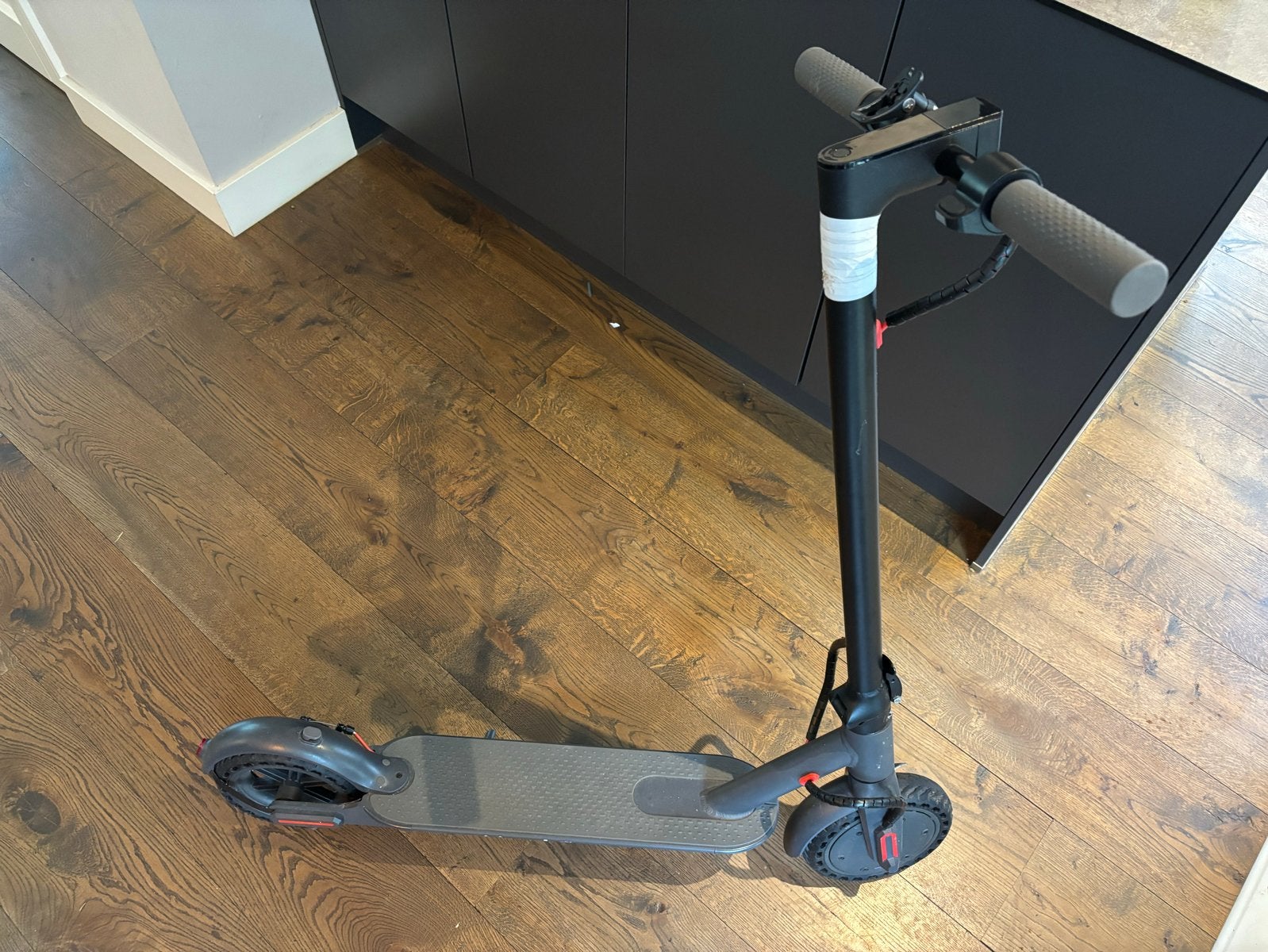 Elektrische step (vermoedelijk M365) - accu defect, Fietsen en Brommers, Steps, Ophalen of Verzenden, Gebruikt, Elektrische step (E-scooter)