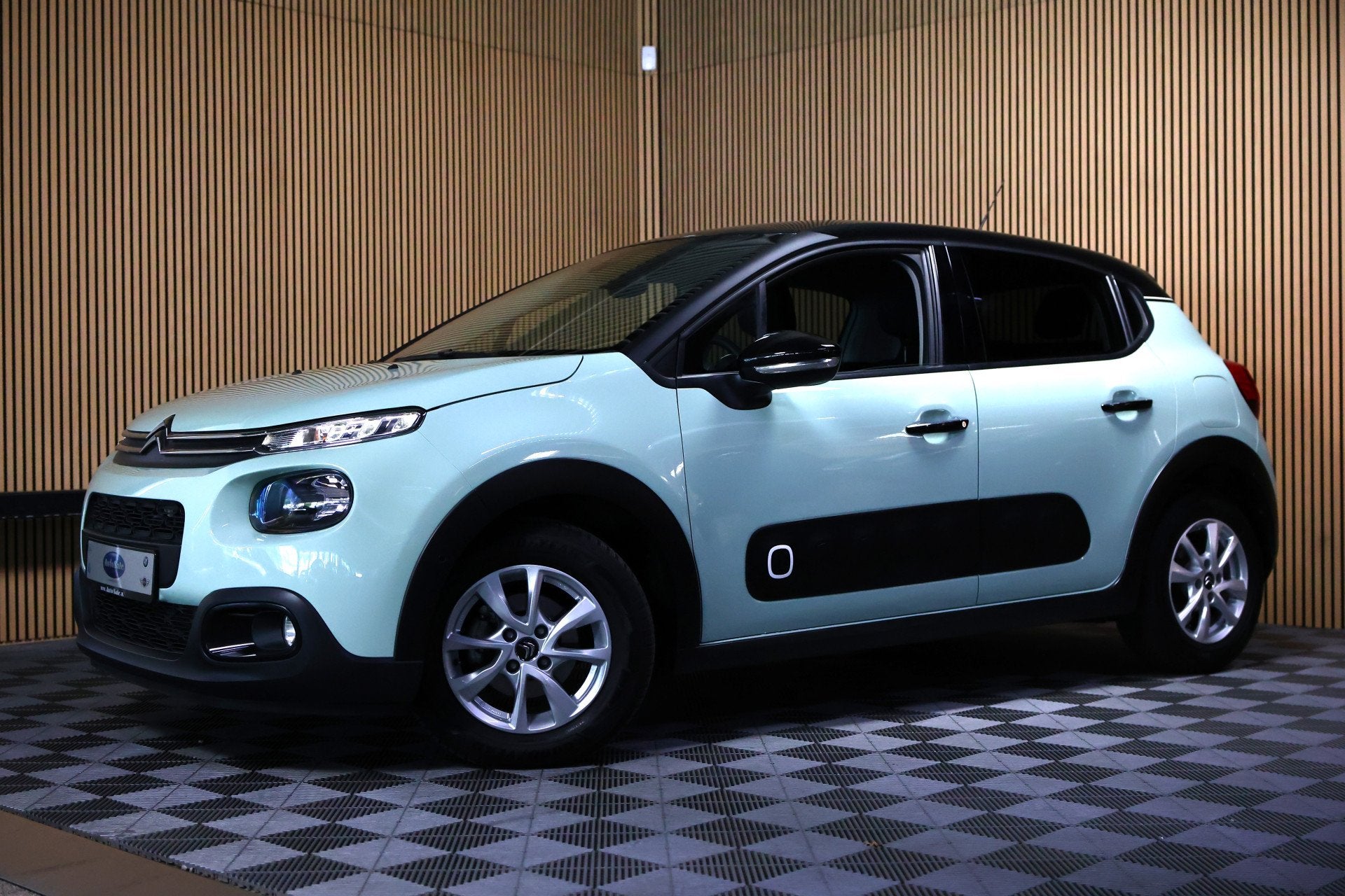 Citroën C3 1.2 PureTech 29000 km S&S Business VOL AUTOMAAT, Auto's, Stof, Gebruikt, Zwart, 1199 cc