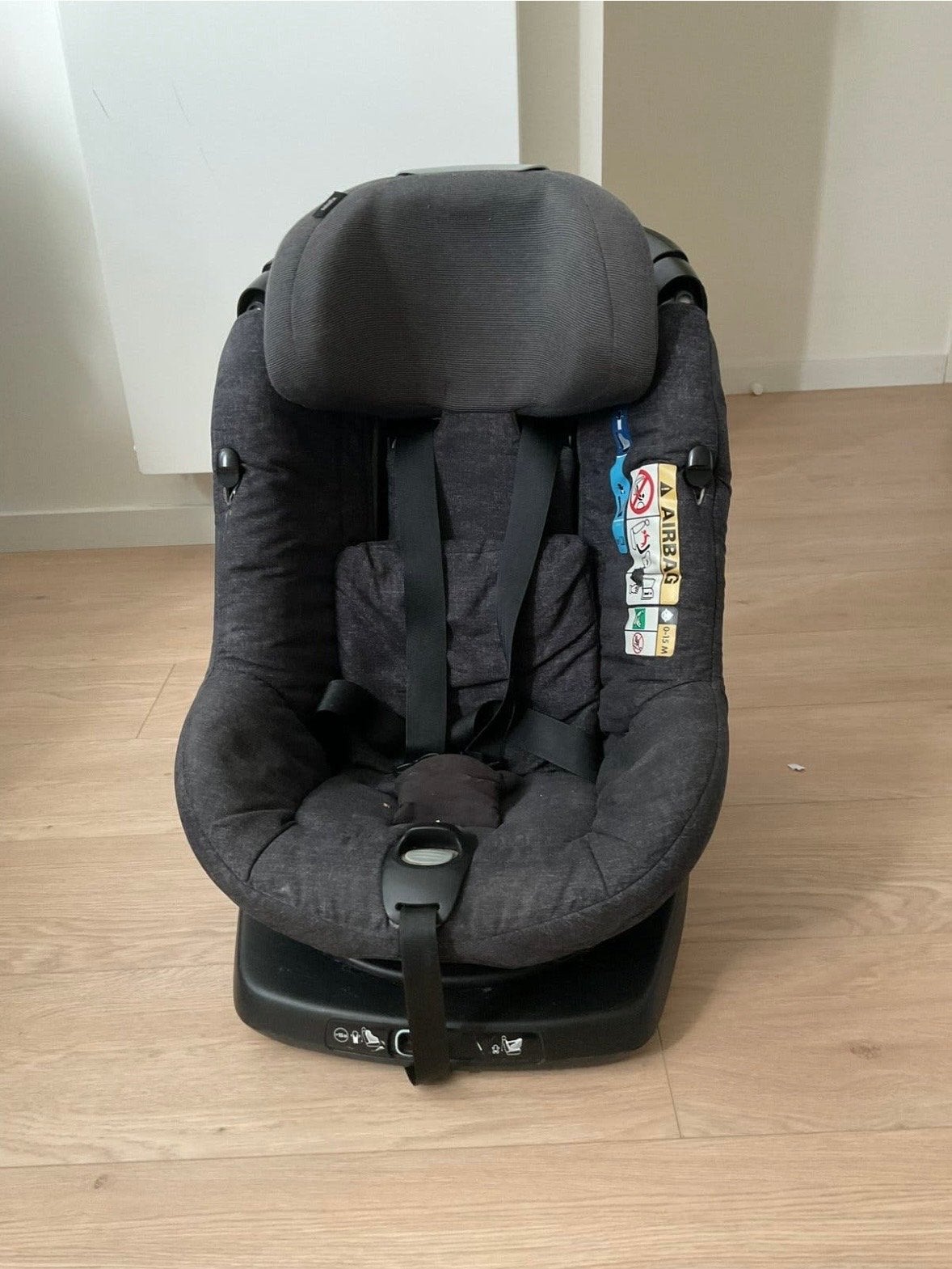 Maxi-Cosi AxissFix Nomad Black autostoel (i-Size), Kinderen en Baby's, Autostoeltjes, Ophalen, Verstelbare rugleuning, Gebruikt