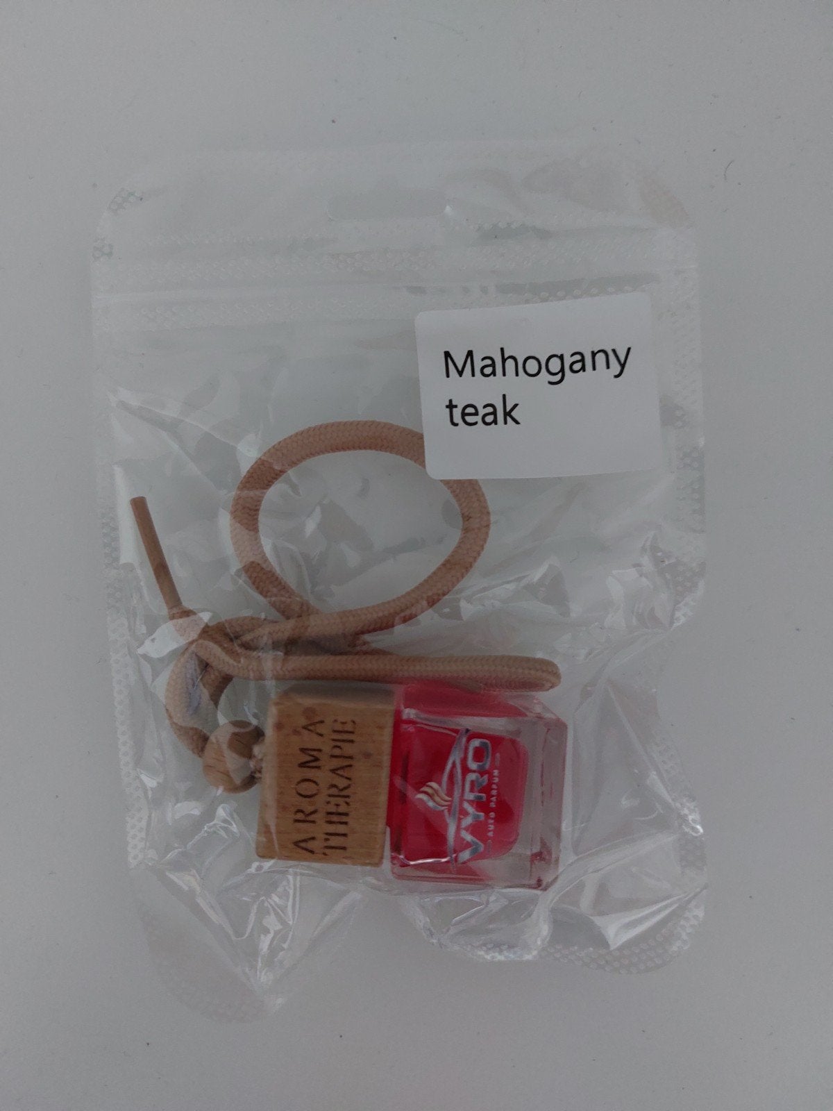 Vyro Auto Parfum - Mahonie Teak Geurhanger, Auto diversen, Verzenden
