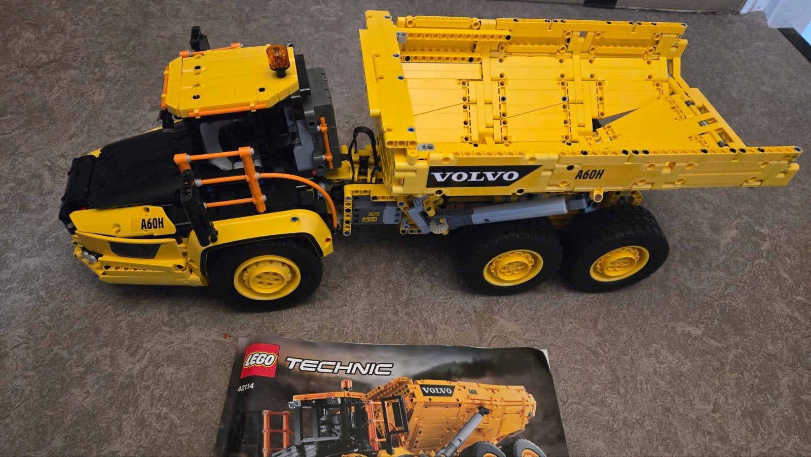 Lego Technic 42114 Volvo truck met kieptrailer, Kinderen en Baby's, Speelgoed | Duplo en Lego, Lego, Compleet, Ophalen of Verzenden
