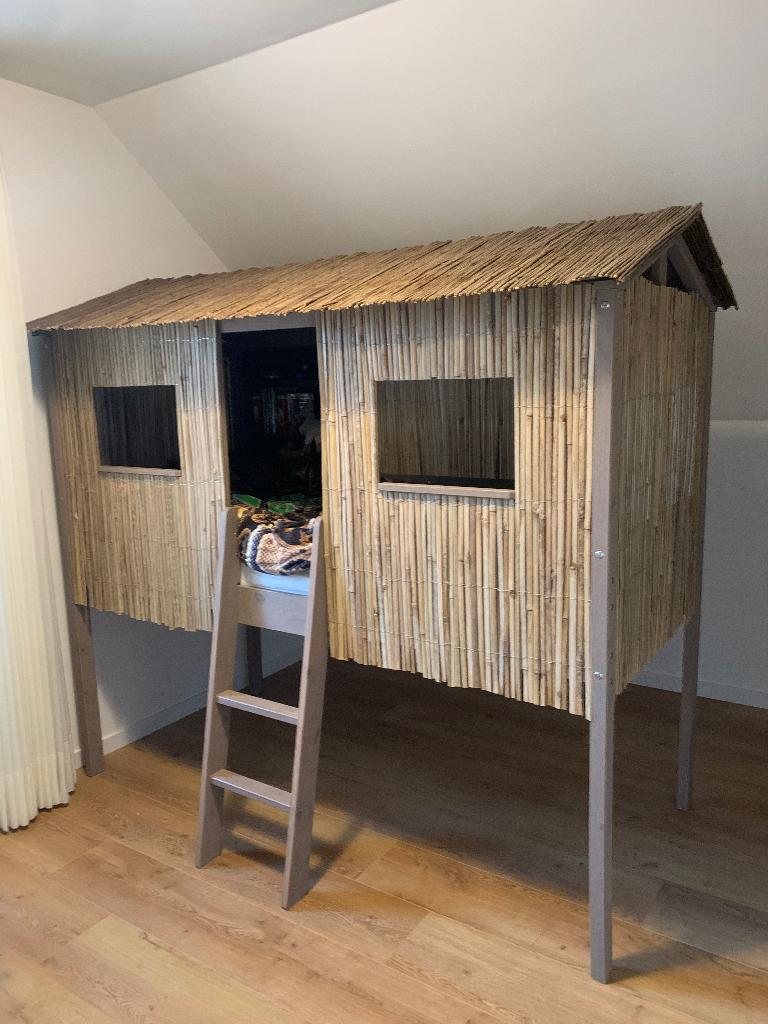 Halfhoogslaper bed / jungle bed / boomhut / kinderbed, Ophalen, 85 tot 100 cm, Gebruikt, Lattenbodem