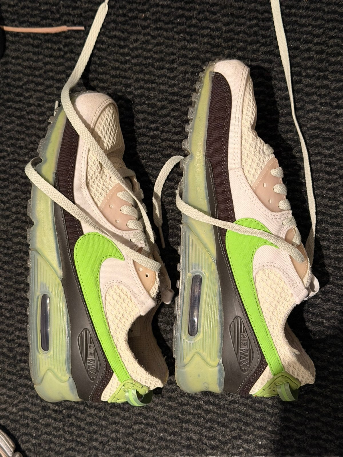 Nike Air Max Terrascape 90 sneakers in de kleur 'Vivid Green, Ophalen of Verzenden, Zo goed als nieuw, Overige kleuren