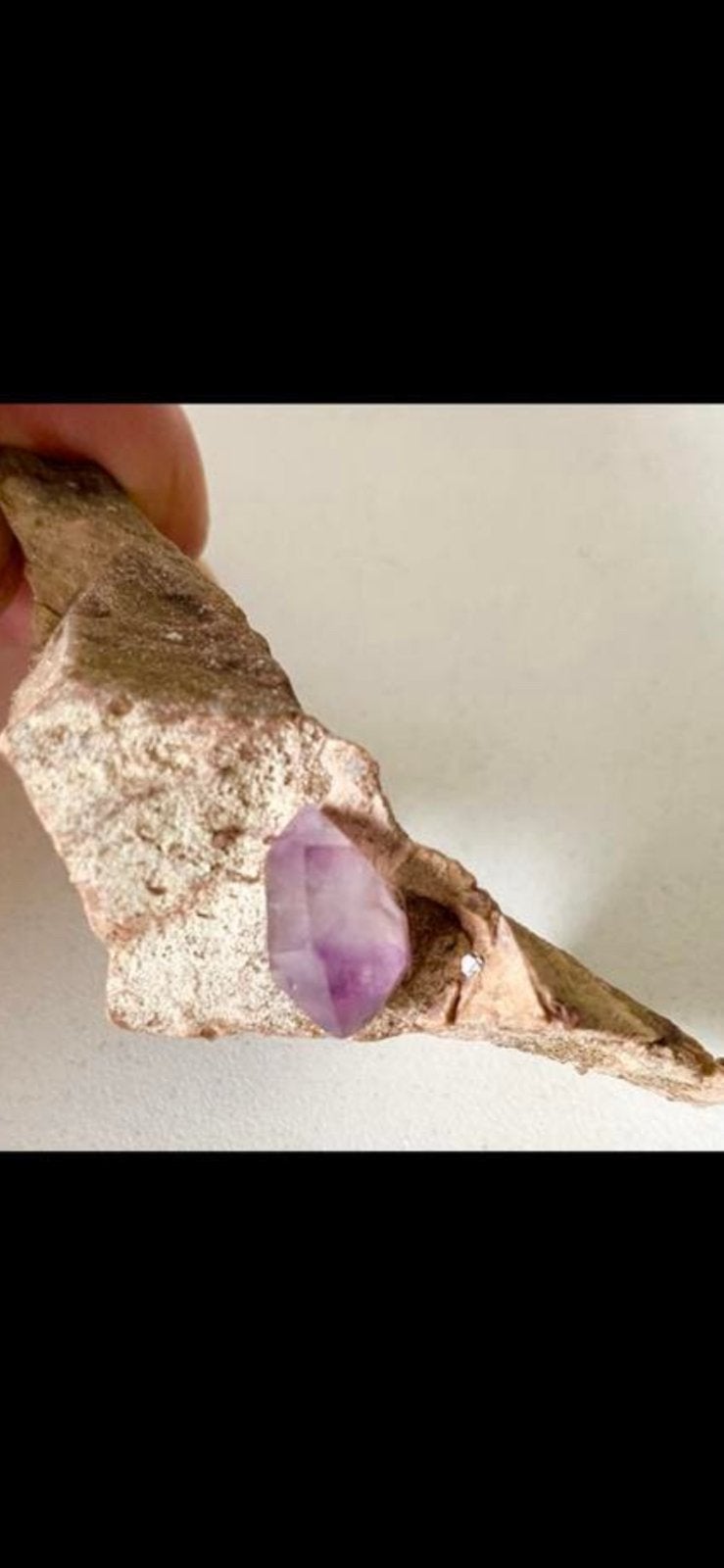mineraal: solitaire AMETHYST ‘DUBBELEINDER’, Ophalen of Verzenden, Mineraal