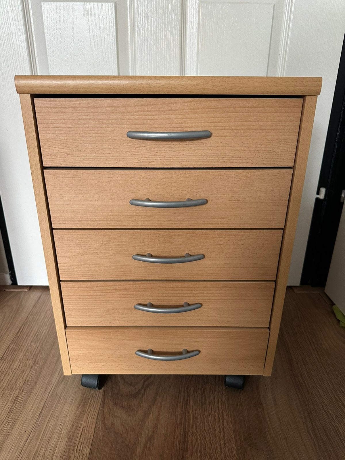 GRATIS ladekast, Ophalen, 50 tot 100 cm, 3 of 4 laden, Minder dan 100 cm