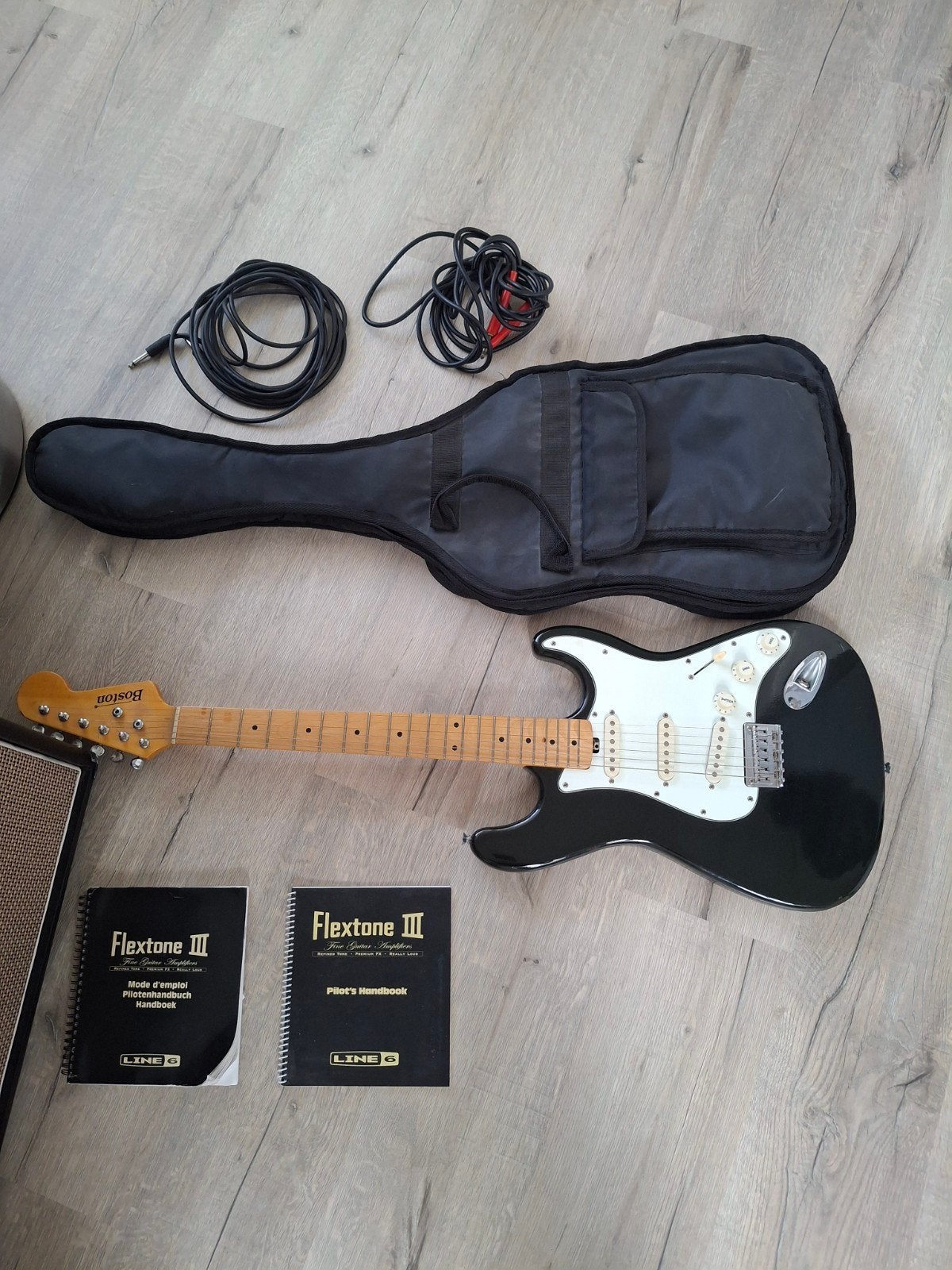 Elektrische gitaar set: Line 6 Flextone III versterker,, Overige merken, Gebruikt, Met versterker, Ophalen of Verzenden