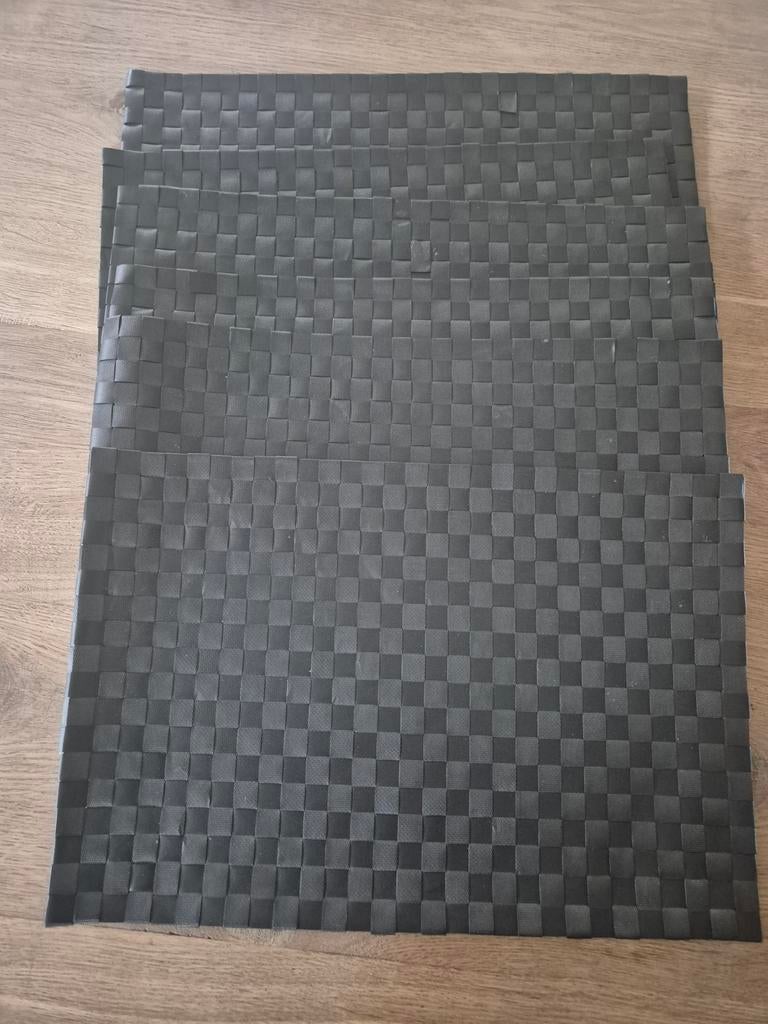 6x IKEA placemats zwart gevlochten design, Ophalen of Verzenden, Gebruikt