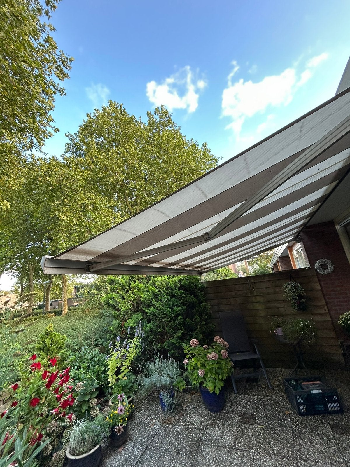 Zonnescherm uitrolbaar, 150 tot 300 cm, Ophalen of Verzenden, Zo goed als nieuw, Knikarmscherm