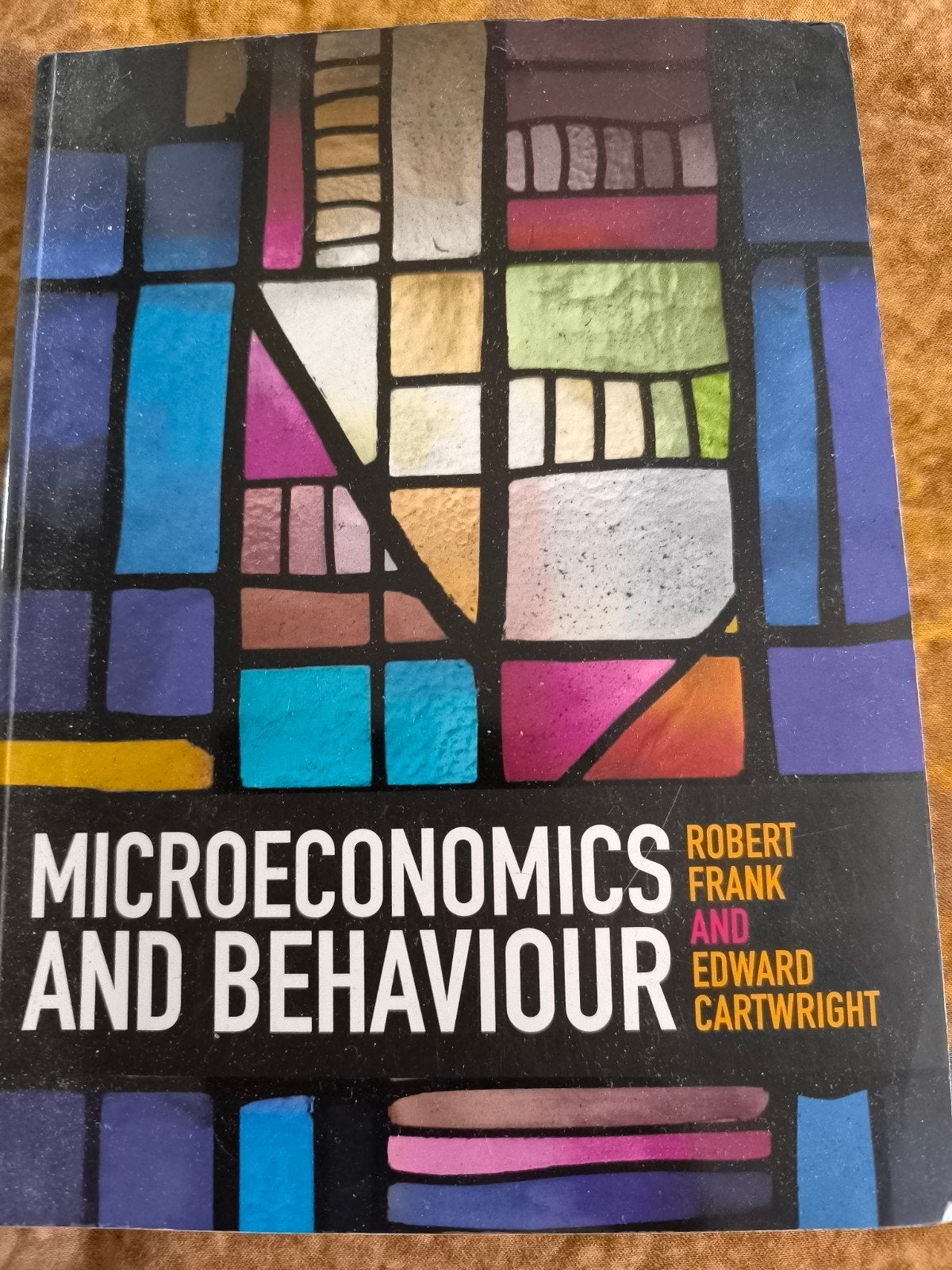 Microeconomics and Behaviour - Robert Frank & Edward, Ophalen of Verzenden, Zo goed als nieuw, Economie en Marketing, Robert Frank en Edward Cartwright