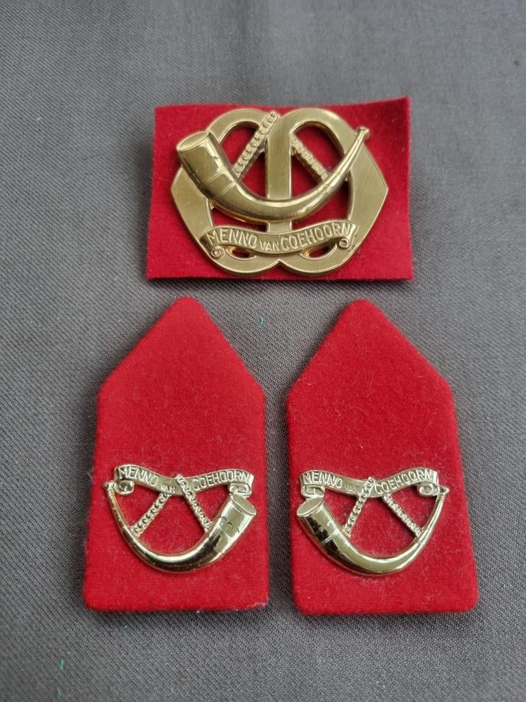 Setje Regiment Menno van Coehoorn (natosluiting), Verzamelen, Ophalen of Verzenden, Landmacht, Nederland, Embleem of Badge