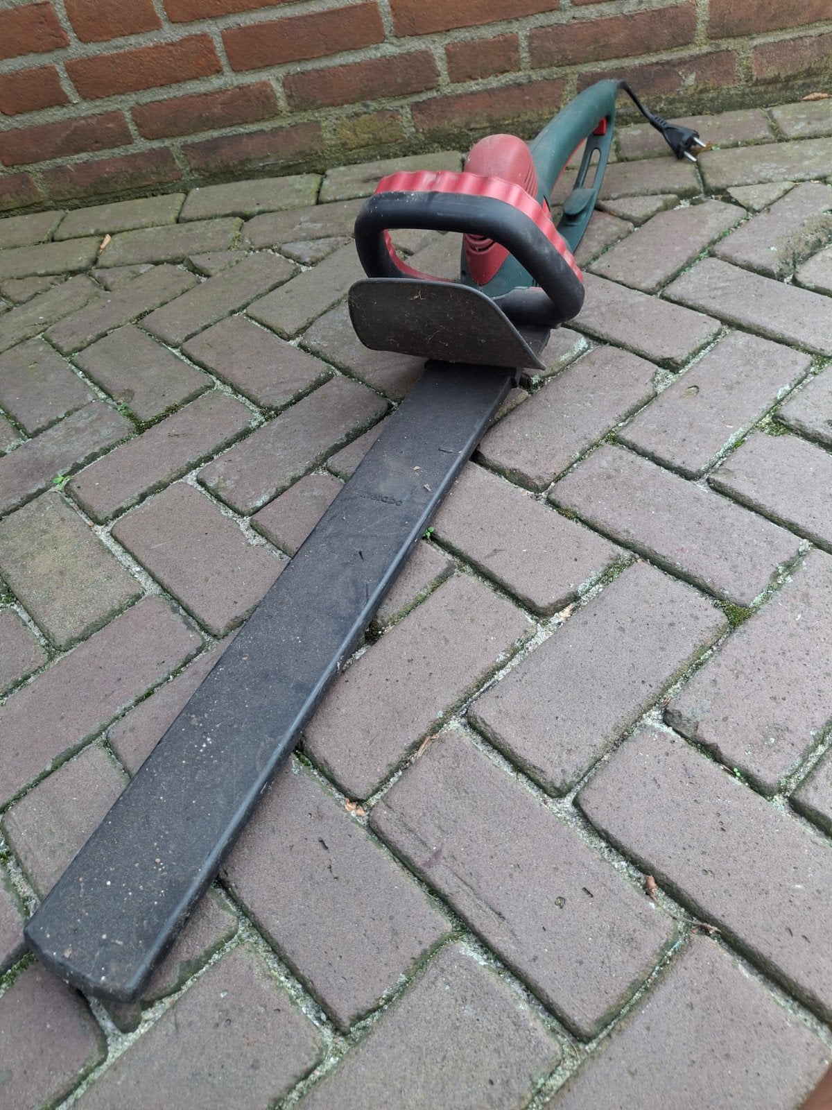 Te koop electrische heggenschaar van Metabo., Ophalen