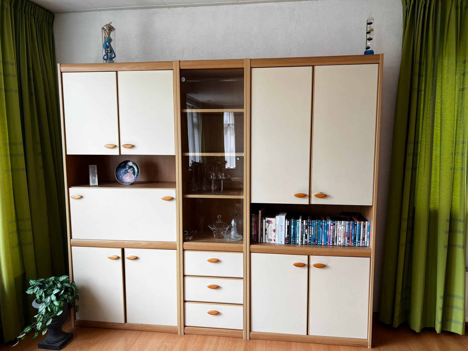 GRATIS kasten en bankstel, Huis en Inrichting, Complete inboedels, Ophalen