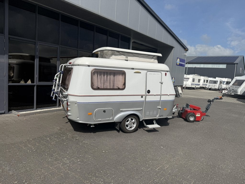 Eriba Touring GT Familia 310 Bed + Zit Porta Potti 850KG max, Caravans en Kamperen, Caravans, Treinzit, Tot en met 3, 500 - 750 kg