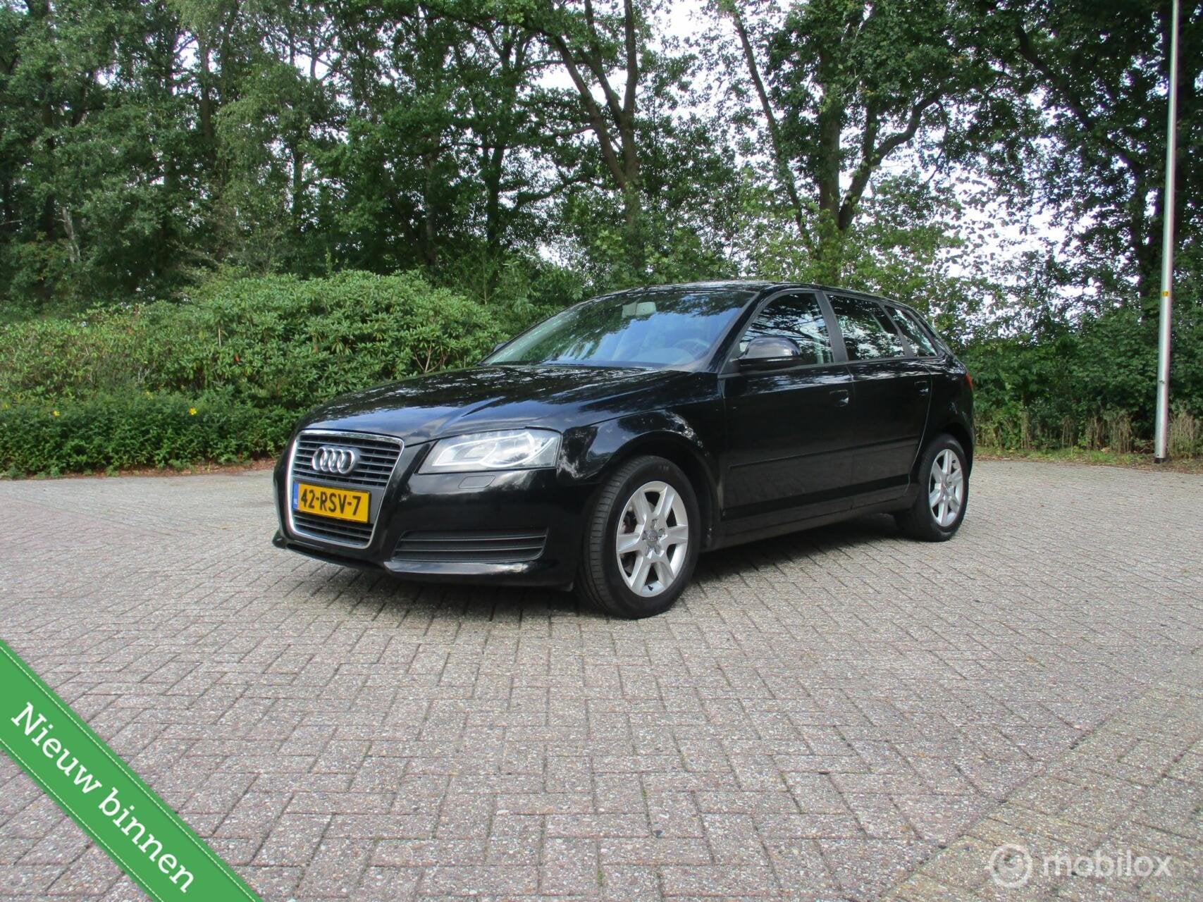 Audi A3 Sportback 1.8 TFSI Attraction Business Edition, Voorwielaandrijving, Euro 5, Gebruikt, 4 cilinders