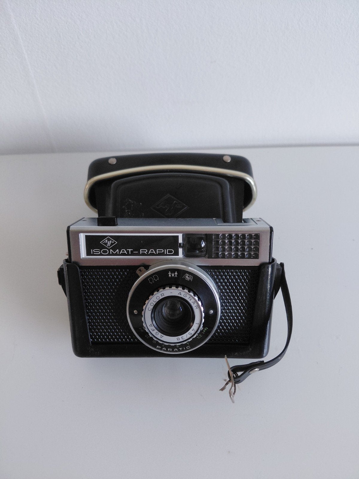 Vintage Agfa Isomat-Rapid camera met lederen tas, Ophalen of Verzenden, Gebruikt, Compact, Overige Merken