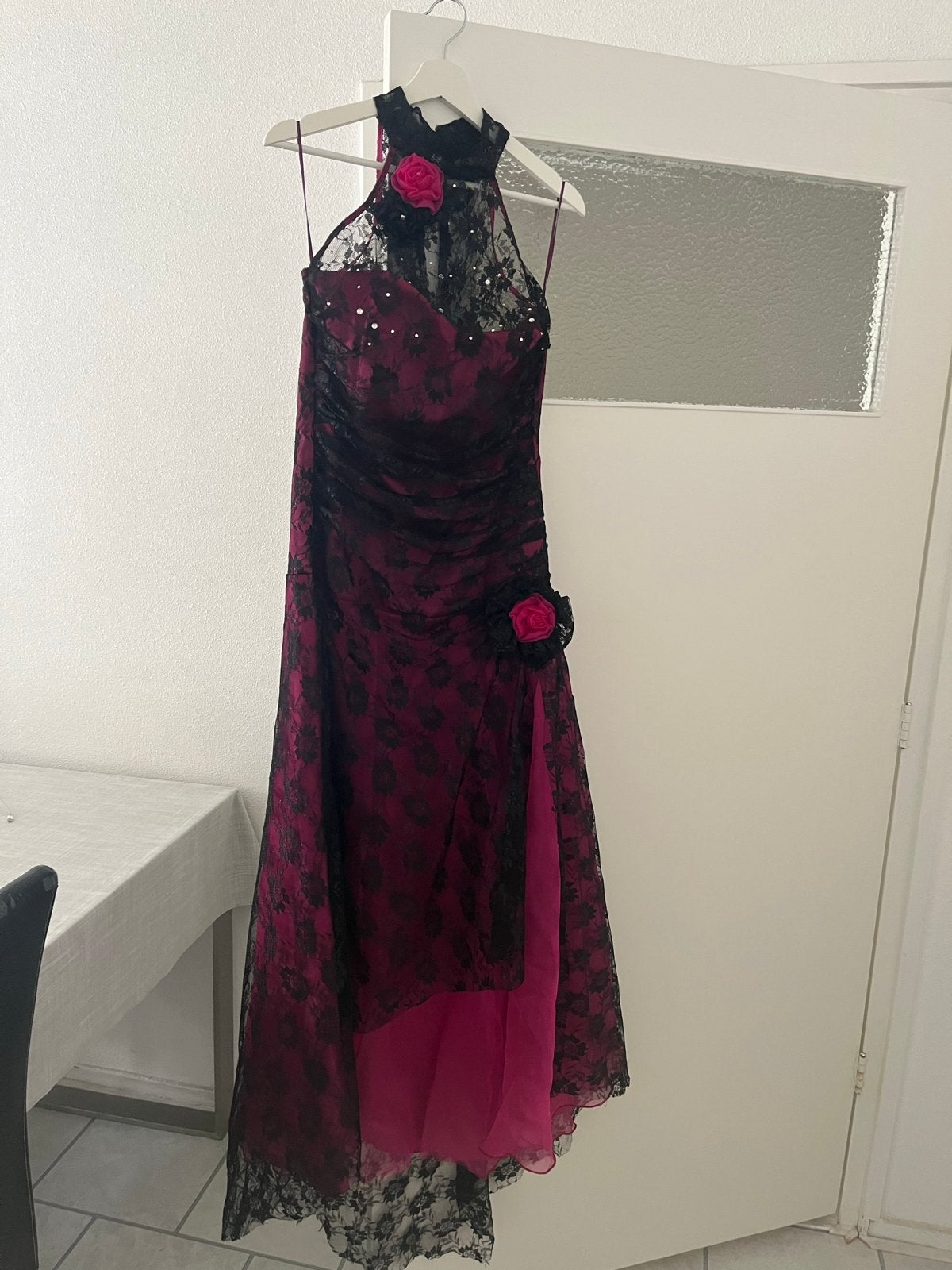 Elegante Galajurk Zwart met Roze Kant, Galajurk, Zwart, Ophalen of Verzenden, Zo goed als nieuw