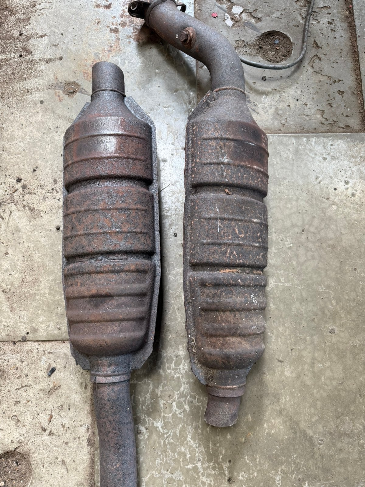 Volvo. 850 katalysator | 2 stuks, Ophalen, Volvo