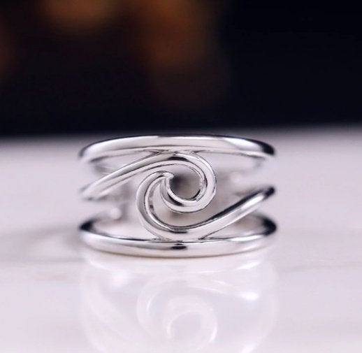 925 sterling zilveren ringen met een golf, Sieraden, Tassen en Uiterlijk, Ringen, Nieuw, Ophalen of Verzenden, 17 tot 18, Dame