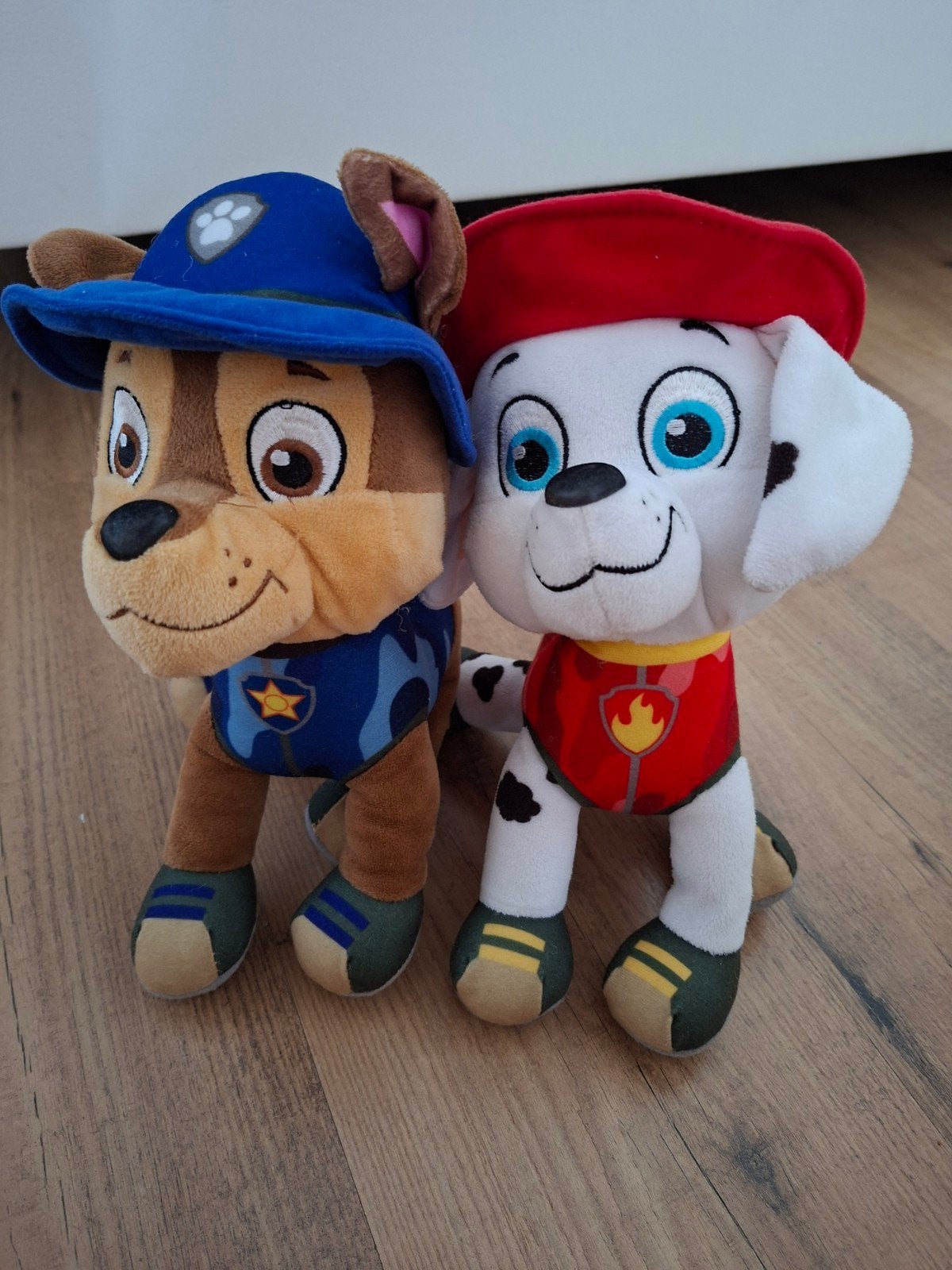 Paw Patrol knuffels: Marshall en Chase, Zo goed als nieuw, Middelgroot (20 tot 80 cm), Meerkleurig, Paw Patrol