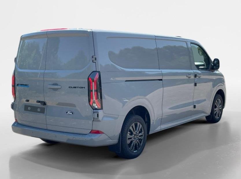 Ford E-Transit Custom 320 L2H1 Limited 71 kWh 218 pk | 0,99%, Automaat, 12 maanden, 470 min, 218 pk