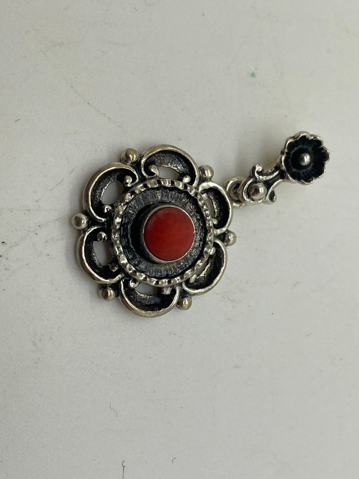 F970 Prachtige zilveren antieke hanger bloedkoraal, Sieraden, Tassen en Uiterlijk, Ophalen of Verzenden, Zilver, Ketting, Met edelsteen