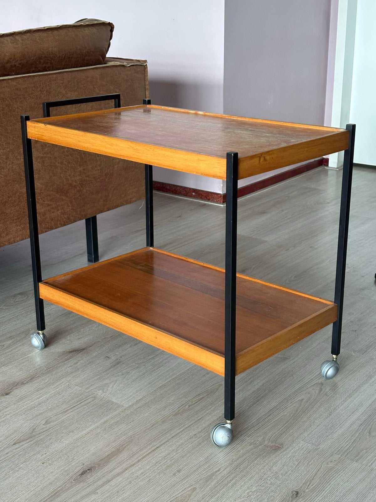 Barcart / serveerwagen, Gebruikt, 55 tot 75 cm, Rechthoekig, Hout