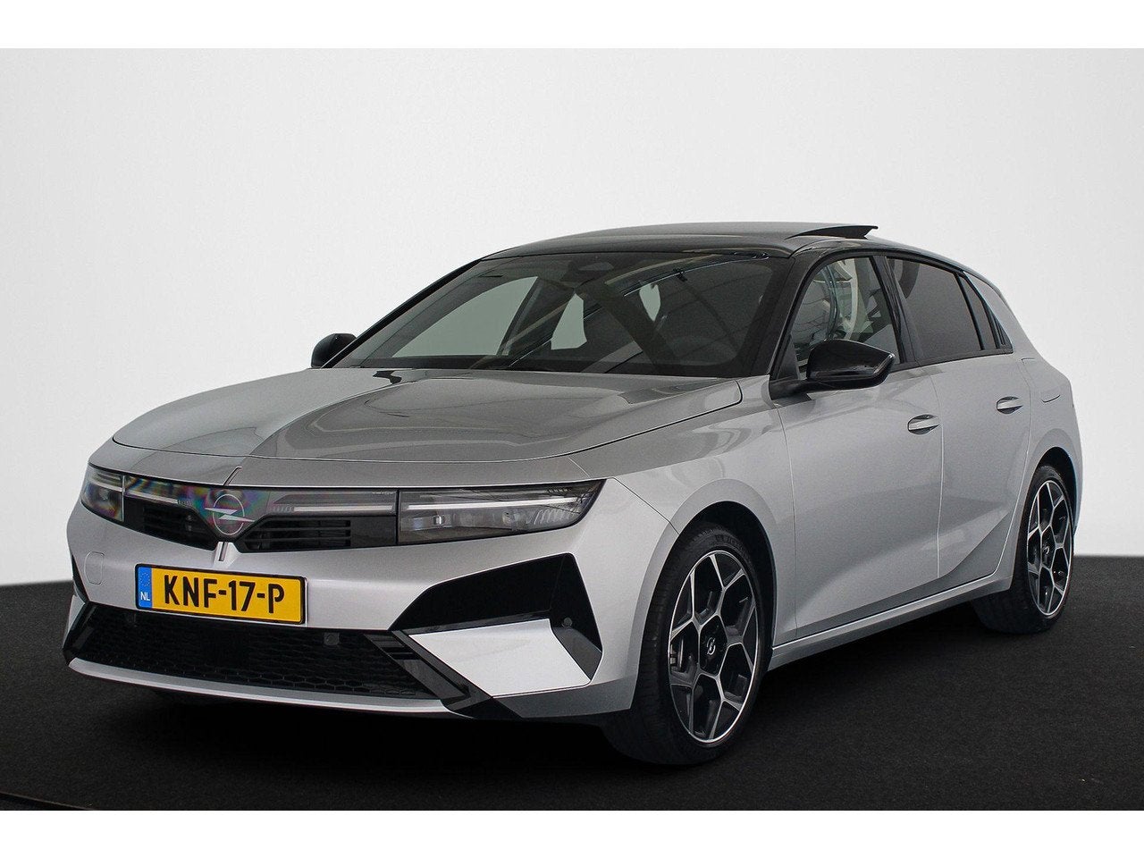 Opel Astra 1.6 Turbo Plug In Hybrid Ultimate Facelift Panora, Automaat, Gebruikt, 194 pk, 4 cilinders